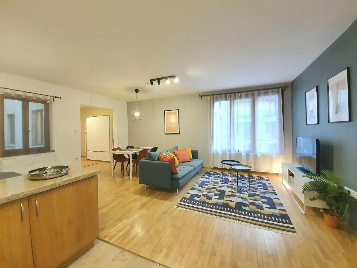 Calm Island In The Soho Apartman Budapest 0*,  Magyarország